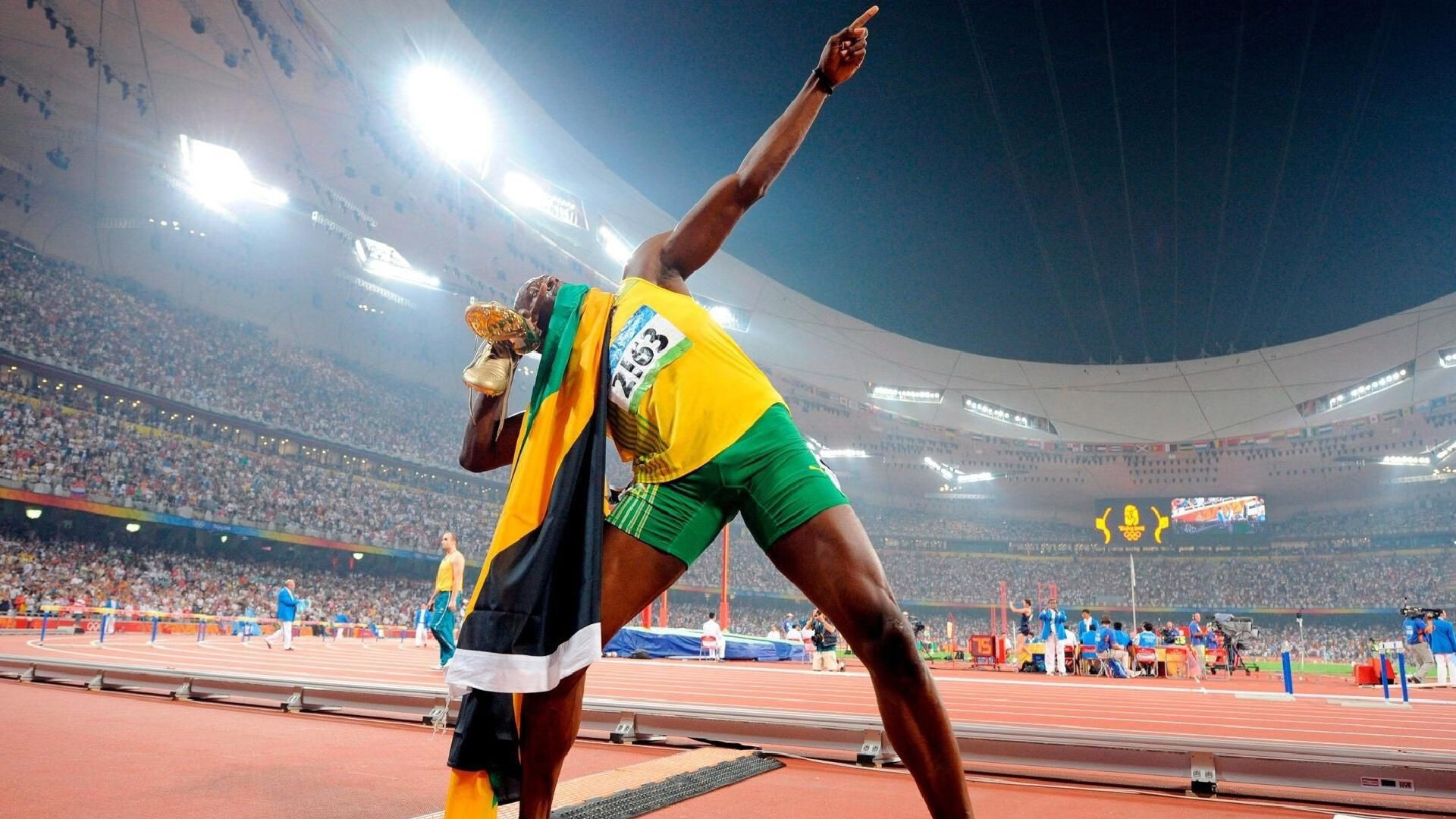  Ming重要时刻比赛局势复杂，公牛带队取胜！全场沸腾不已