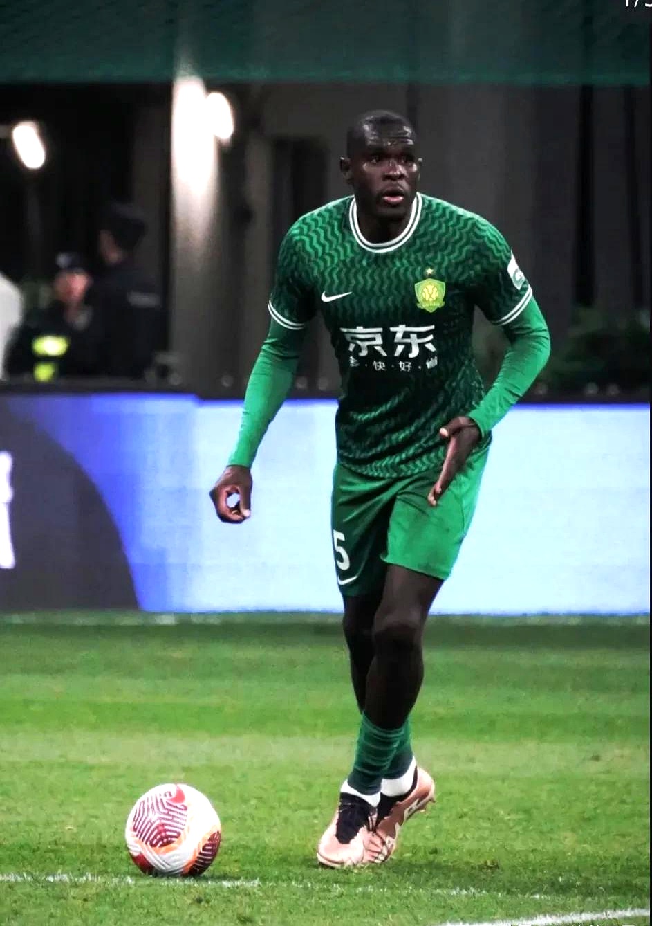  周末亚洲杯焦点战！纽约尼克斯迎战北京国安，绝杀或上演